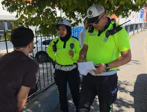 Ehliyetini aldığı gün, trafiğe çıktı! Anında iptal edildi: Daha yeni 40 bin lira verdim