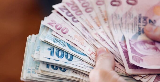 Emekli ve memurun zam oranı netleşti! İşte meslek meslek yeni maaşlar
