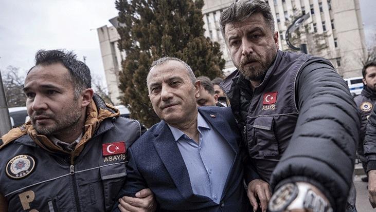 Eski Tunceli Valisi Tuncay Sonel’in yazışmaları ortaya çıktı…Ankara’da 2 gözaltı