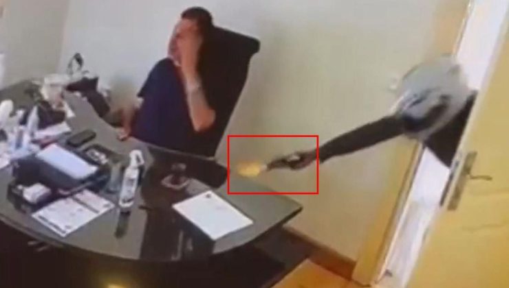 Görüntü Maalesef Türkiye’den! Kapıyı açıp peş peşe tetiğe bastı