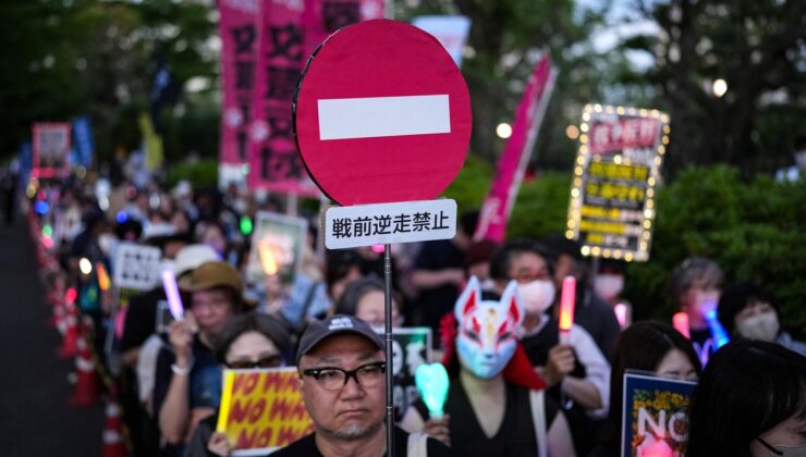 Japon Sivil Toplum Örgütlerinden, Hükümetin Nükleer Enerjili Denizaltılar Edinme Girişimlerine Tepki