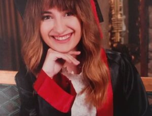 Köprü altında beton duvara çarpan otomobilde ölen sürücü İstanbul’da, anneanne ve dedesi Bursa’da toprağa verilecek
