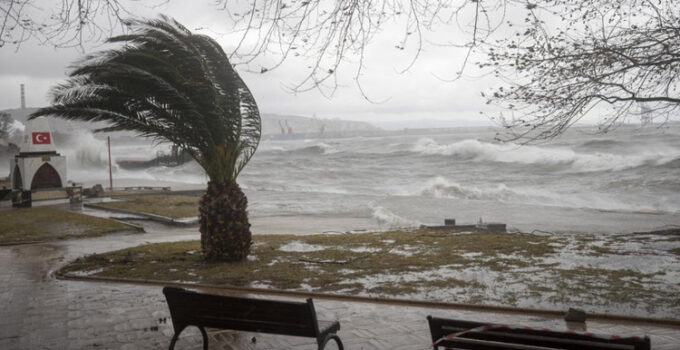 Meteoroloji’den 5 il için bir uyarı daha! Fırtına, sel ve doluya dikkat