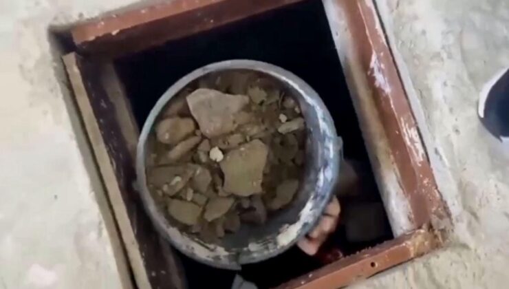Samsun’da eski binaya polis baskını! Halıyla gizlenen kaçak define kazısı ortaya çıktı