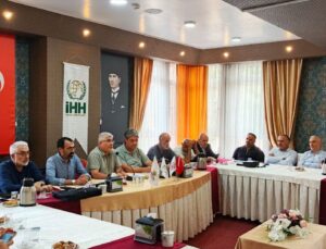 Sivas İnsan Hak ve Hürriyetleri İnsani Yardım Derneği Genel Kurul Toplantısı yapıldı