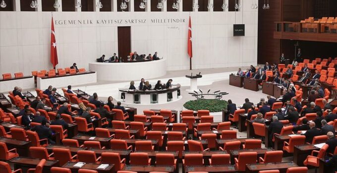TBMM’de sandalye dağılımı değişti: YENİ Parti ikinci büyük parti oldu