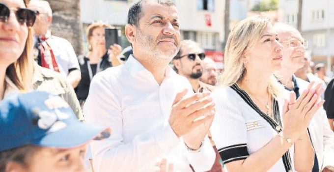YENi Parti’ye başkan akını