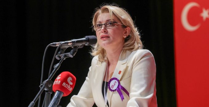 YENİ Parti’li Asu Kaya “kadın sünneti” tanıtımını Meclis gündemine taşıdı